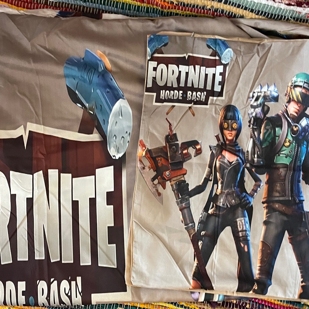 Fortnite Horde Bash Duvet Cover Set